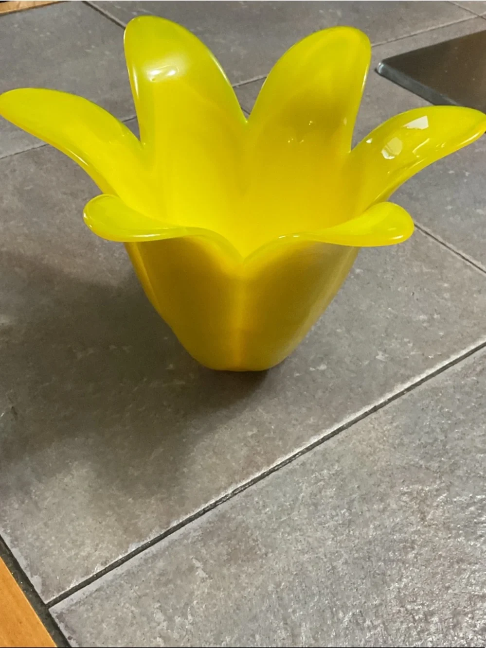 Studio Nova vibrant yellow